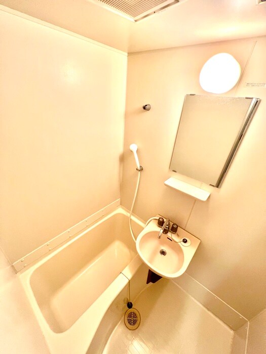 物件内観写真9　(洗面)