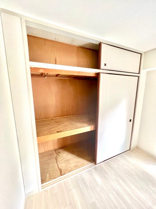 物件内観写真13　(収納)