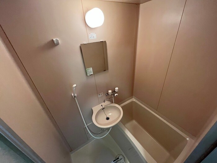 物件内観写真8　(バス／シャワールーム等)