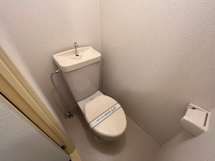 物件内観写真9　(トイレ)