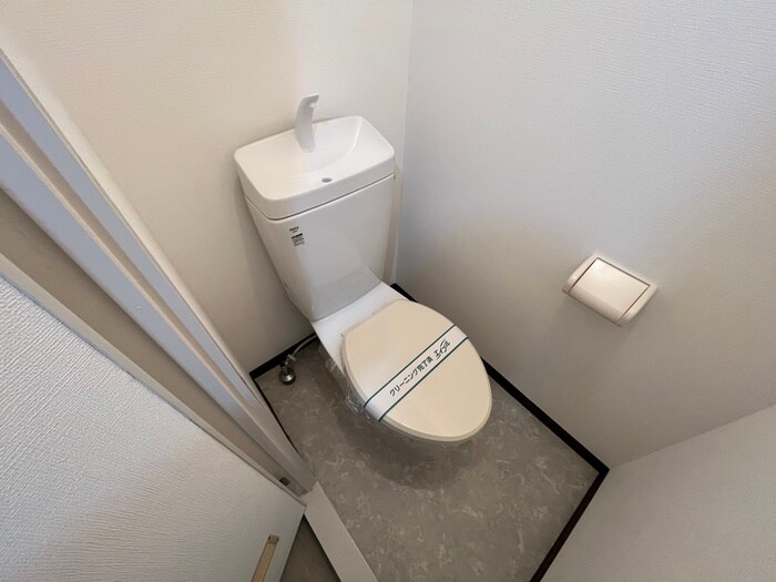 物件内観写真10　(トイレ)