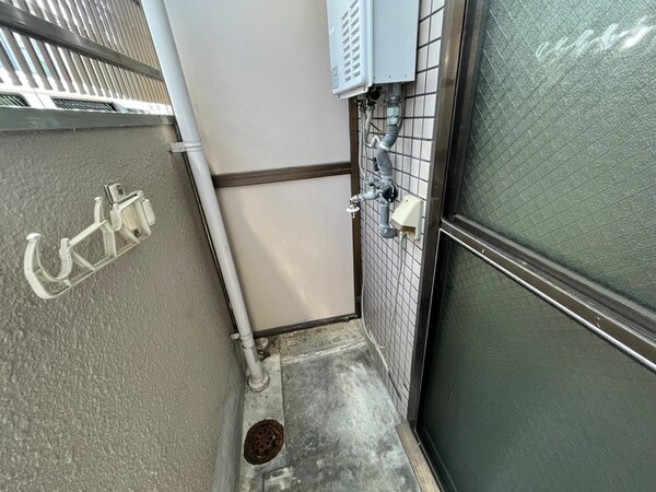 洗濯機置場