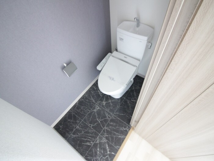物件内観写真13　(トイレ)
