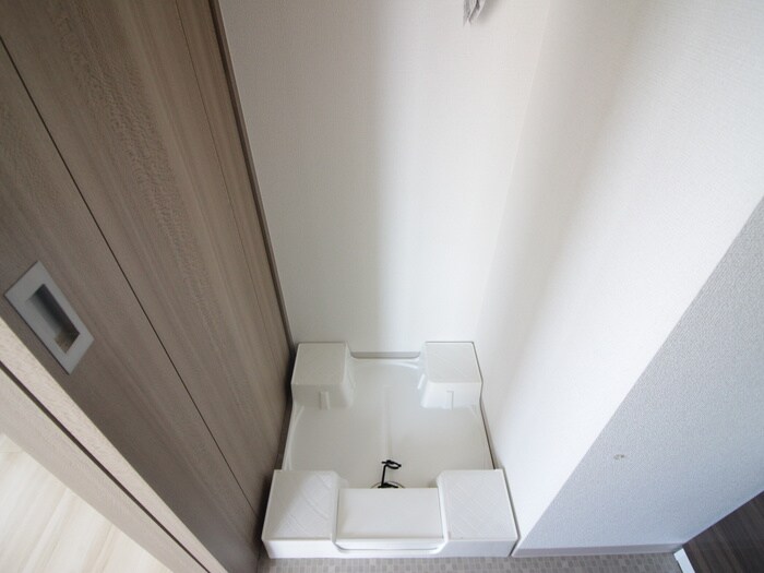 物件内観写真17　(洗濯機置場)