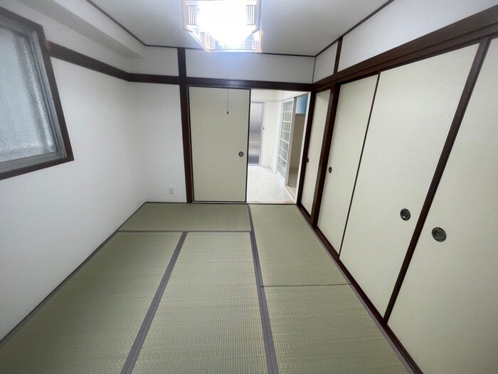 グリ－ンコ－ポラス若松Ｂ(102)の居室