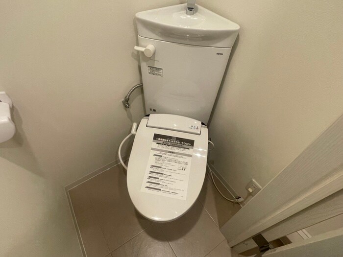 グリ－ンコ－ポラス若松Ｂ(102)のトイレ