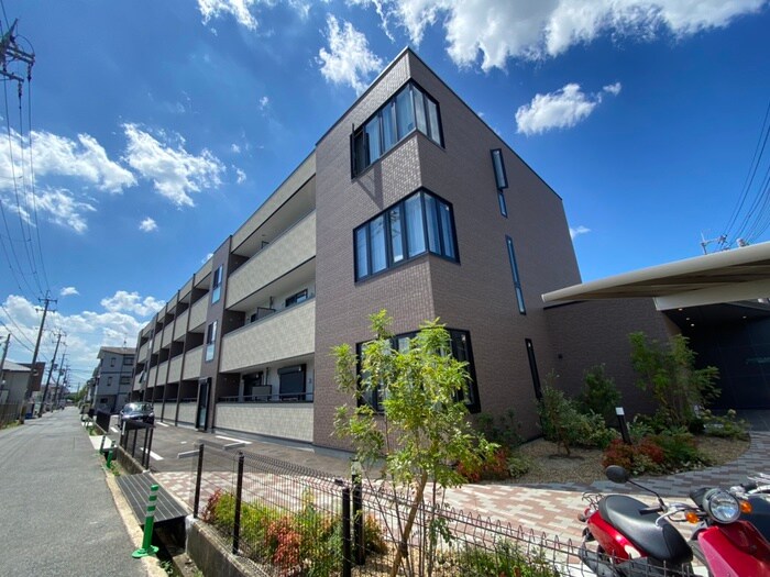 物件外観写真2　(外観写真)