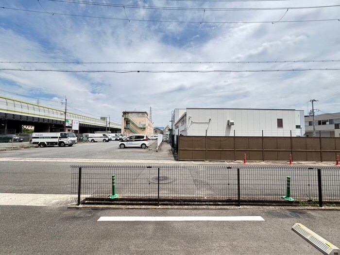 物件内観写真22　(室内からの展望)