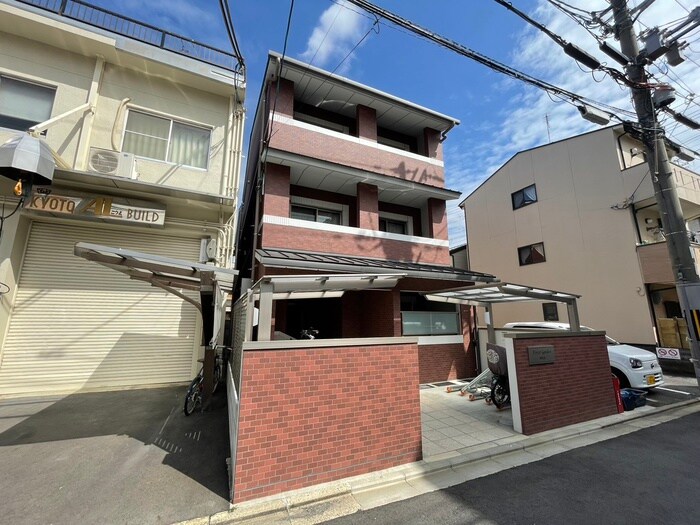 物件外観写真2　(外観写真)