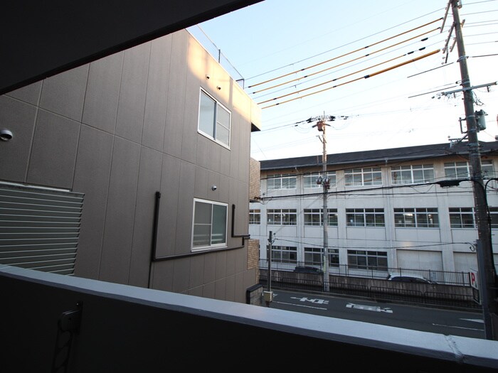 物件内観写真15　(室内からの展望)