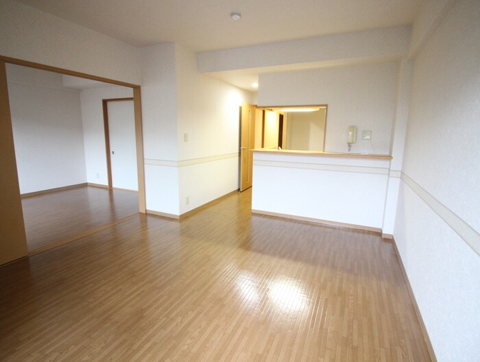 物件内観写真8　(居室)