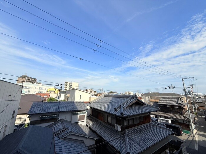 物件内観写真20　(室内からの展望)