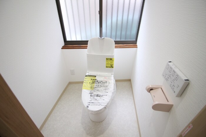 物件内観写真10　(トイレ)