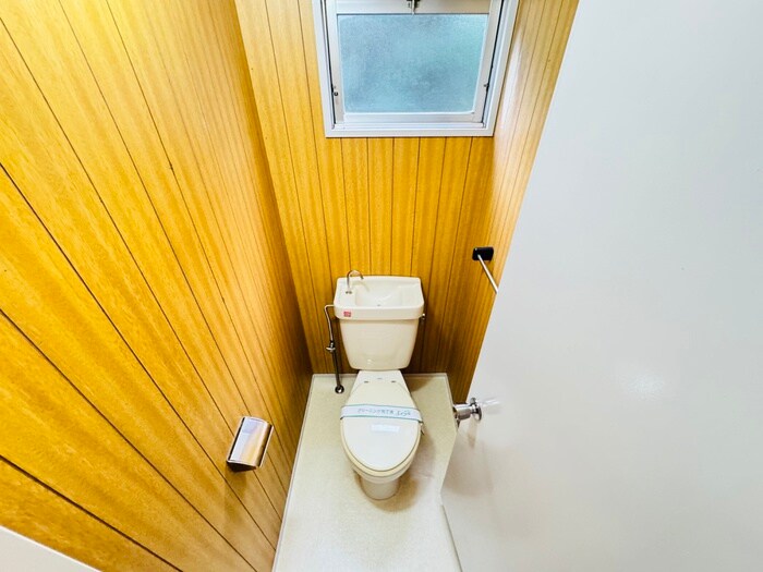 物件内観写真11　(トイレ)