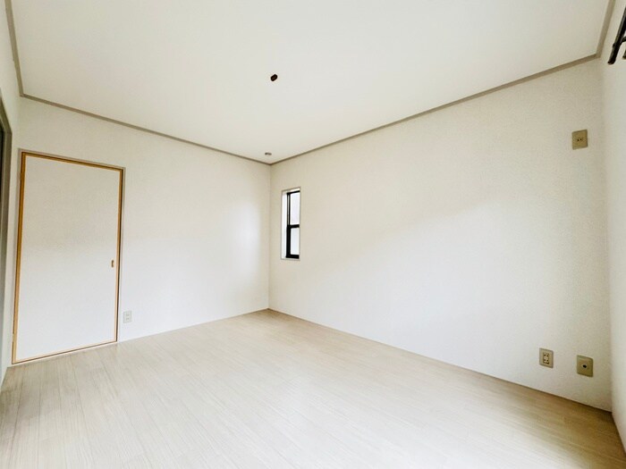 物件内観写真21　(居室)