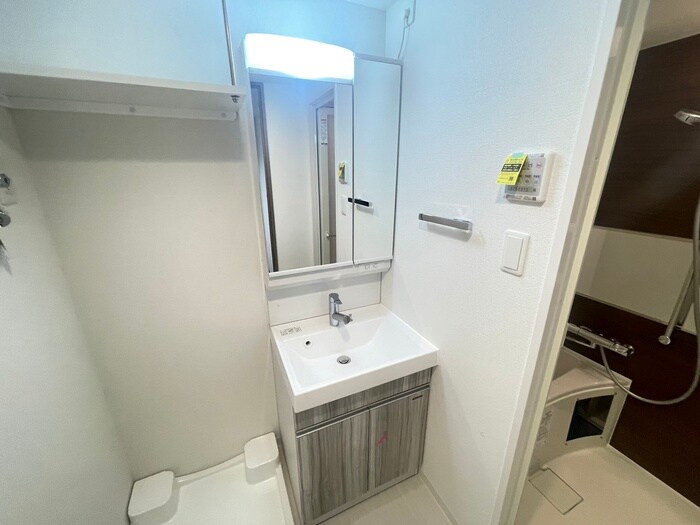 物件内観写真11　(洗面)