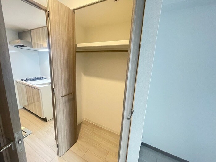 物件内観写真13　(収納)