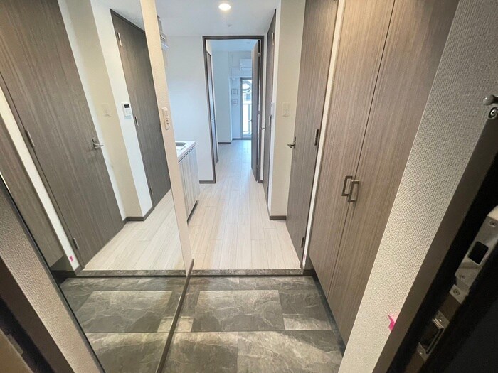 物件内観写真18　(廊下)