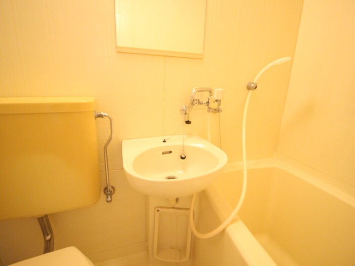 物件内観写真9　(洗面)