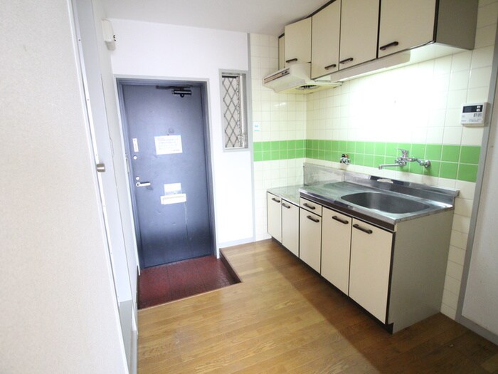 物件内観写真16　(廊下)