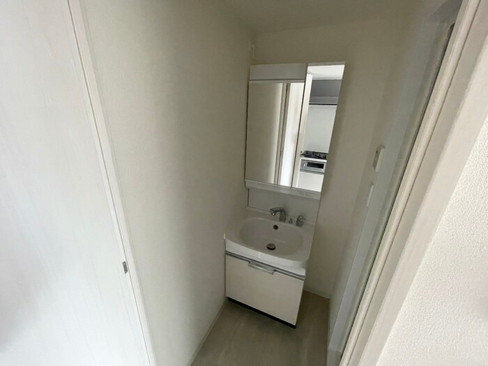 物件内観写真12　(洗面)