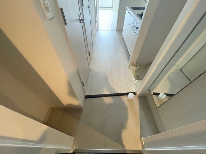 物件内観写真14　(玄関)