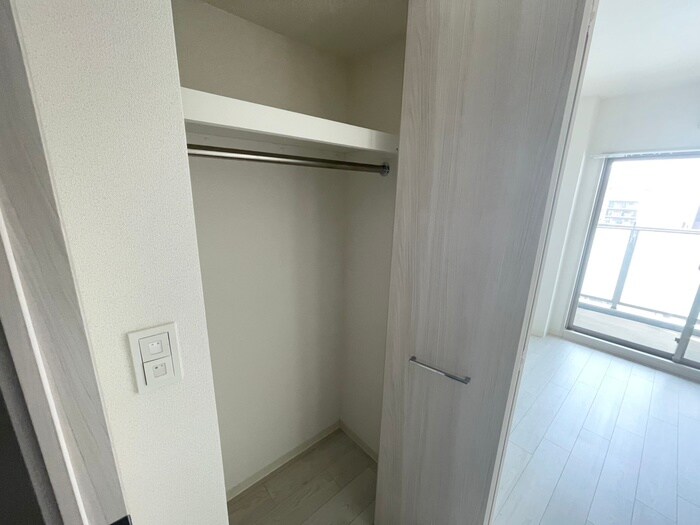 物件内観写真16　(収納)