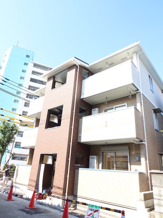 物件外観写真2　(外観写真)