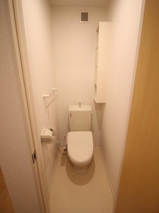 物件内観写真6　(トイレ)