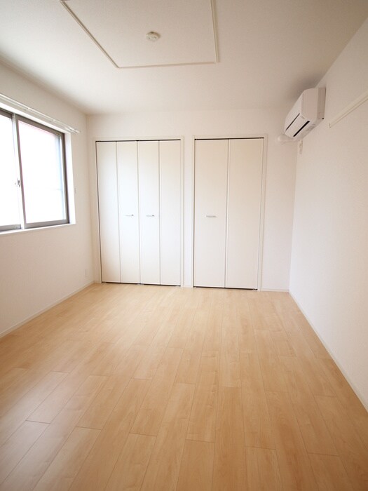 物件内観写真15　(居室)