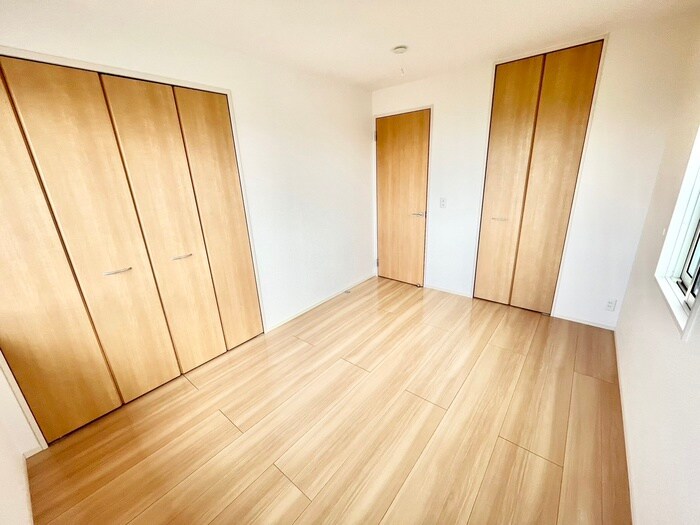 物件内観写真9　(居室)