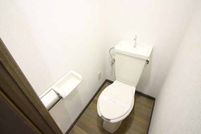 物件内観写真11　(トイレ)