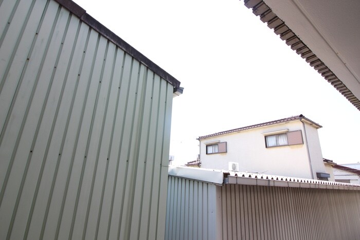 物件内観写真18　(室内からの展望)