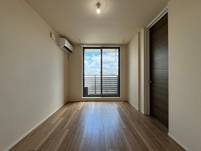 物件内観写真12　(居室)
