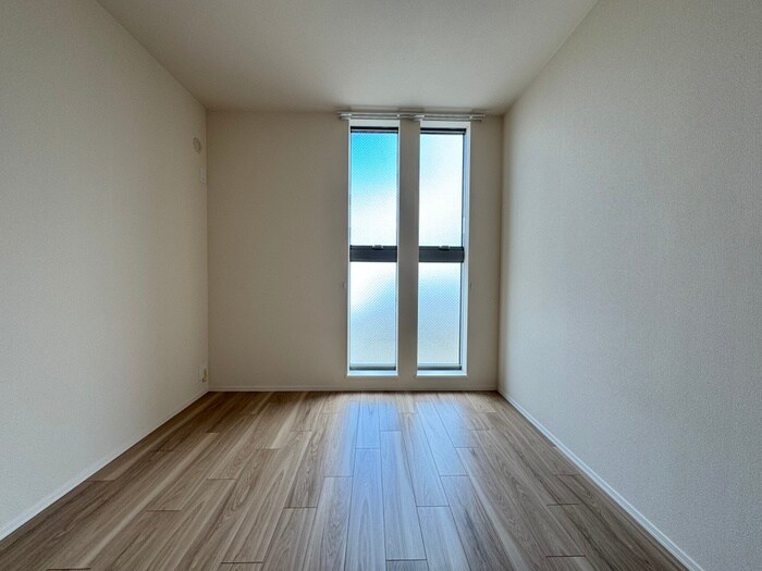 物件内観写真13　(居室)