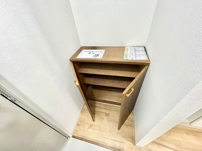 物件内観写真11　(靴箱)