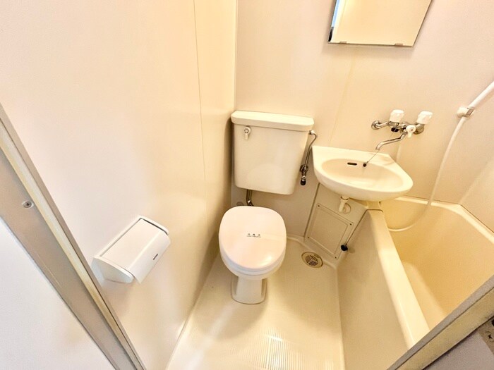 物件内観写真13　(トイレ)