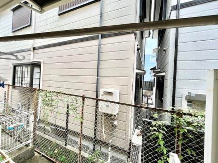 物件内観写真16　(室内からの展望)