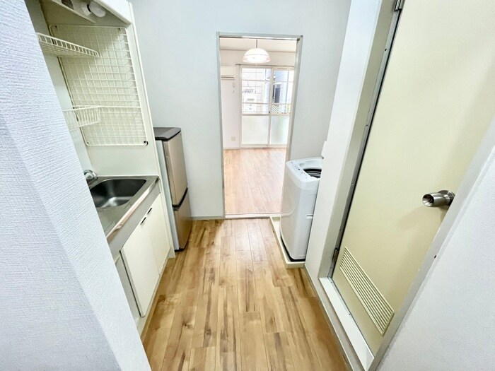 物件内観写真17　(廊下)