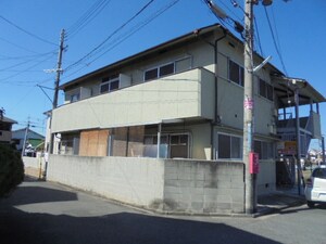 伊賀サンハイツ外観写真