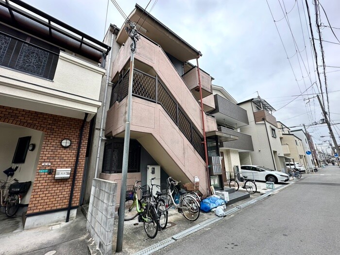 物件外観写真2　(外観写真)