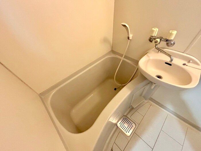 物件内観写真8　(バス／シャワールーム等)