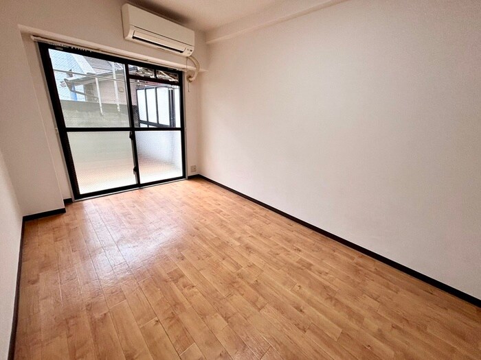 物件内観写真19　(居室)