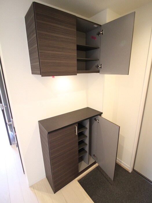 物件内観写真18　(靴箱)