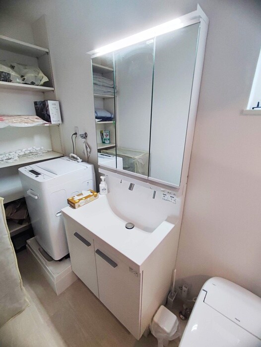 物件内観写真11　(洗面)