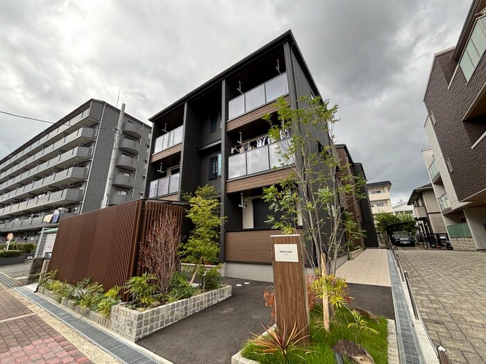 物件外観写真1　(外観写真)