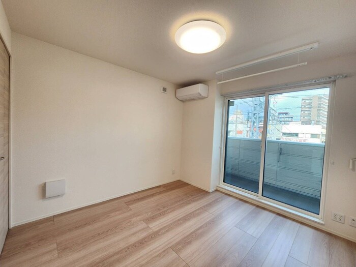 物件内観写真7　(居室)