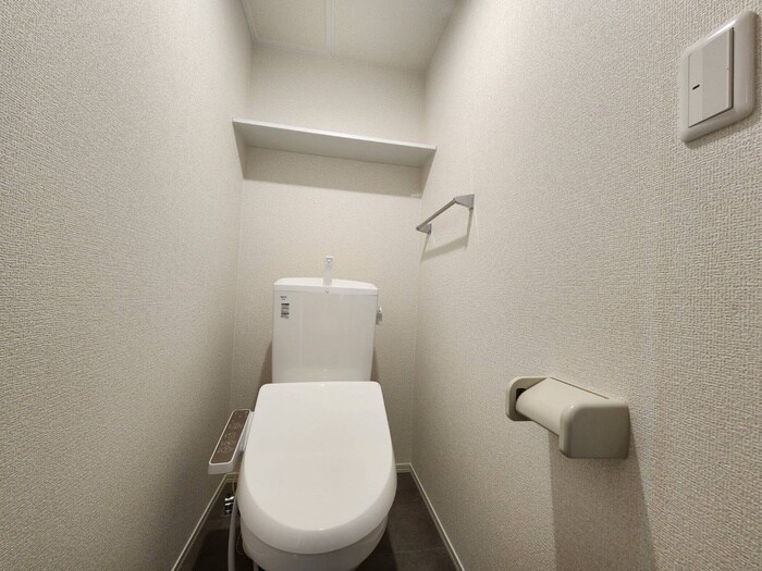 物件内観写真11　(トイレ)