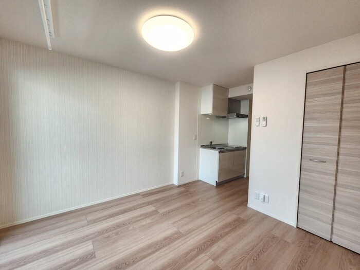 物件内観写真17　(居室)