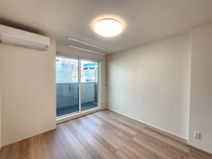 物件内観写真19　(居室)